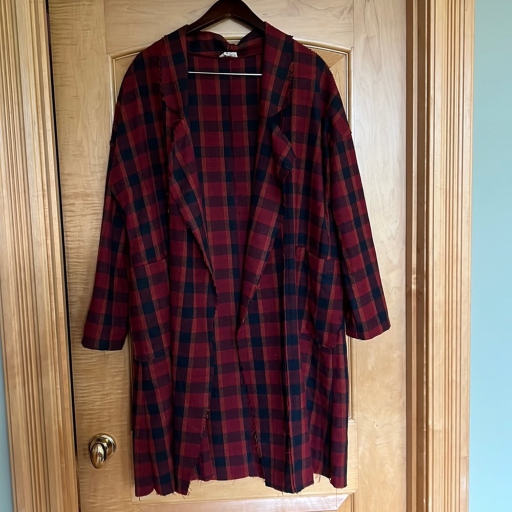 Pol Girl Next Door FlyAway Duster in Plaid sz M EUC $119R - Picture 10 of 10